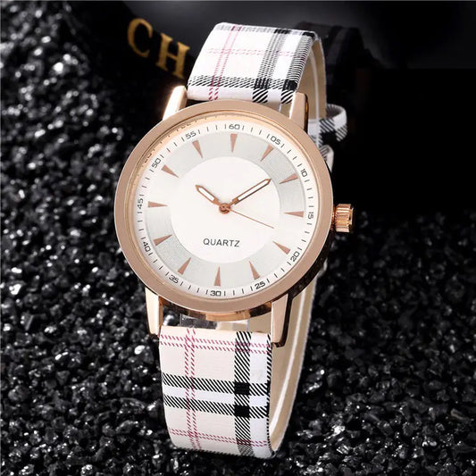 Fashion Women's Belt Watches - Hot Selling Style