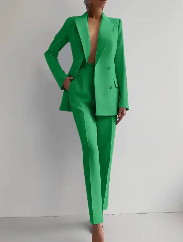 Fashionable Women's Suit