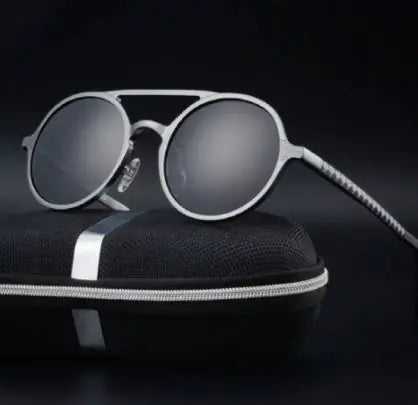 Rounded Polarized Glasses