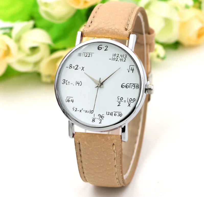 Trendy Women's Quartz Watch with Leather Strap