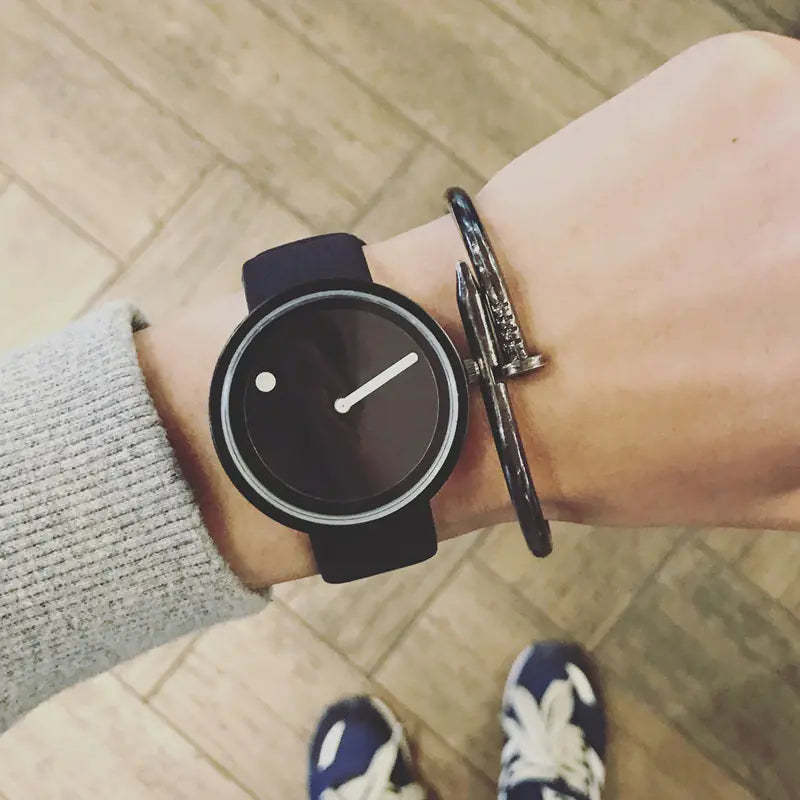 Casual Watches - Simple Creative Design