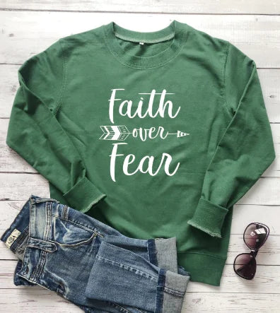 "Faith Over Fear Loose Cotton Graphic T-Shirt"