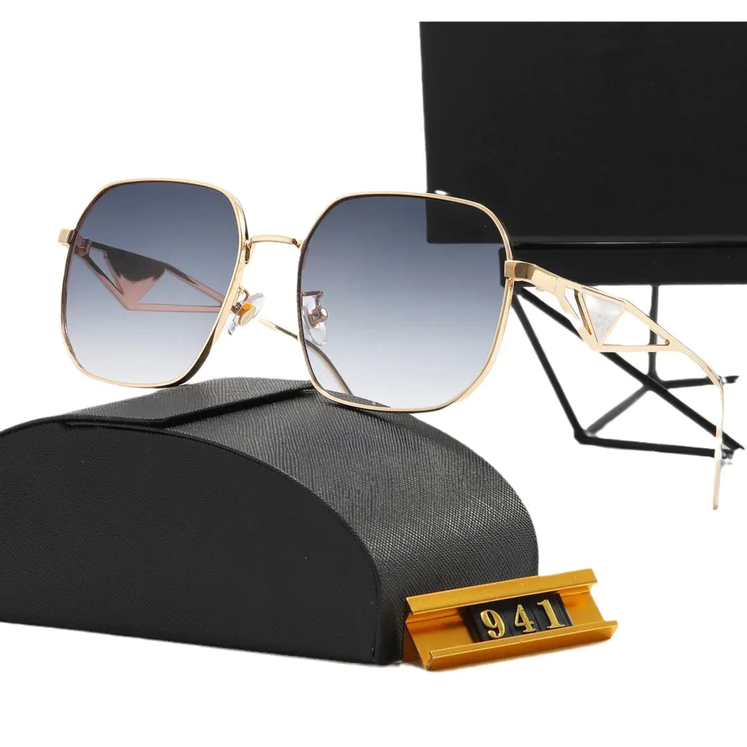 Fashionable Sunglasses for Men and Women P941