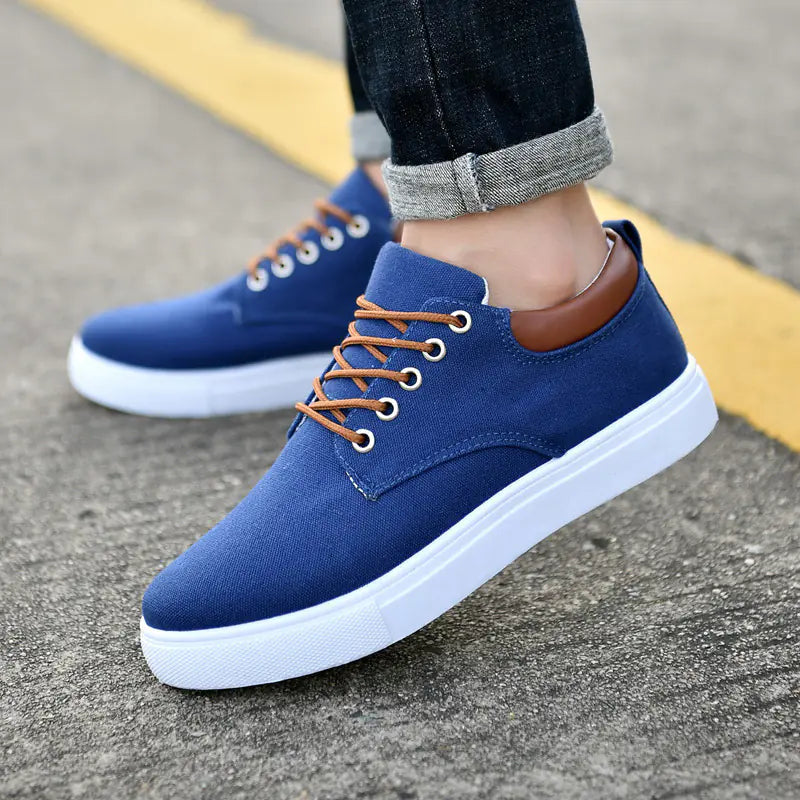 2025 Men's Casual Fashionable Canvas Sneakers