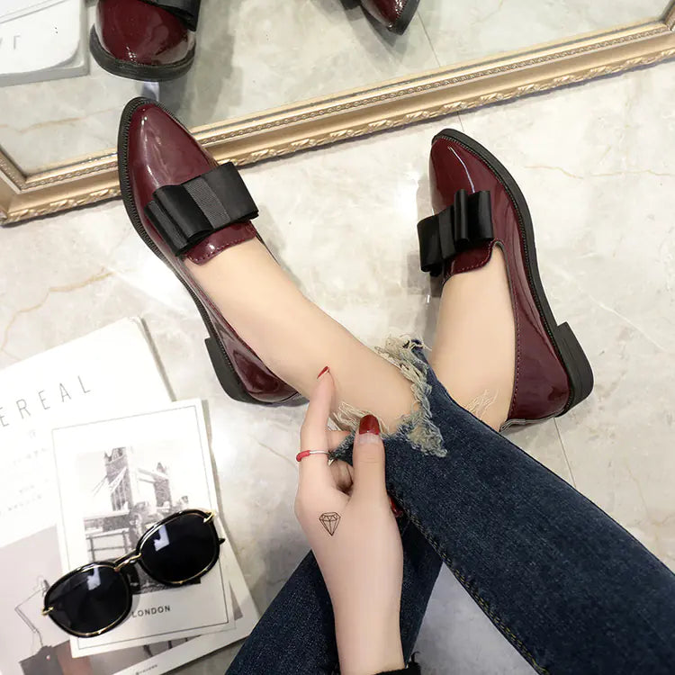 British Style Patent Leather Low-Heel Work Shoes