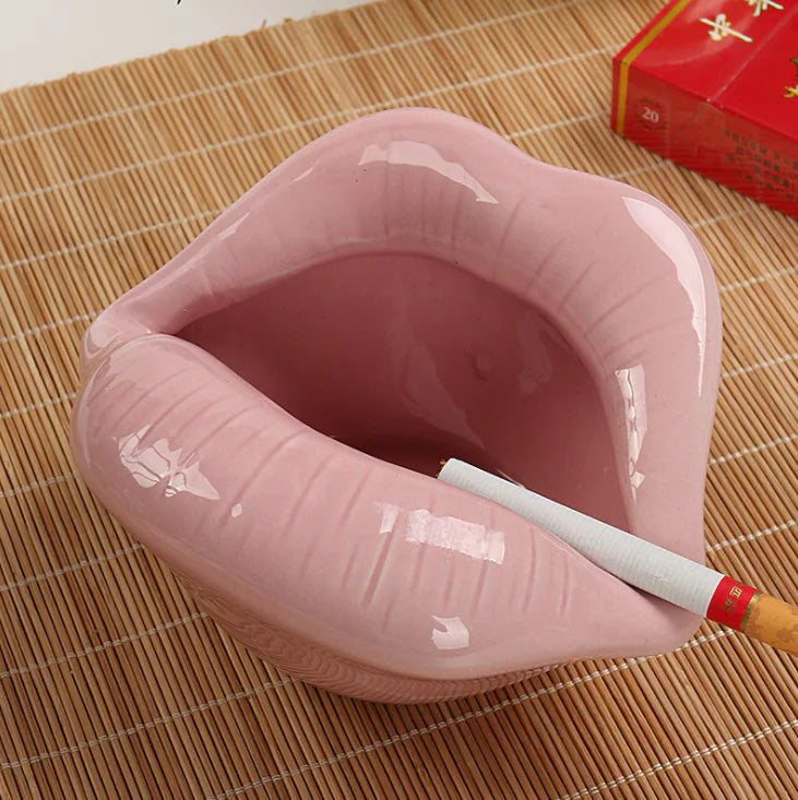 Creative Ceramic Big Lips Ashtray for Home Decor